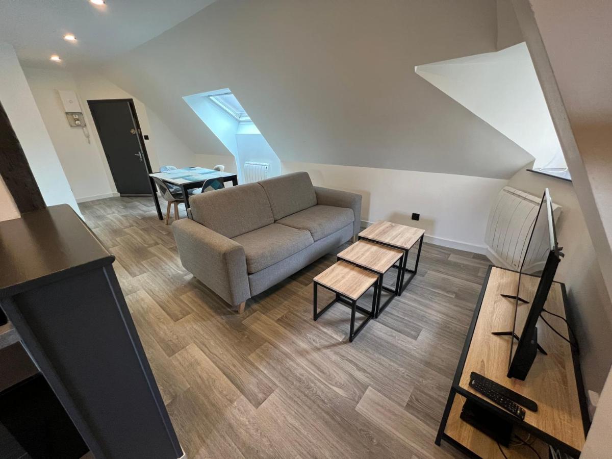 Le Vieux Laval Apartment Лавал Екстериор снимка