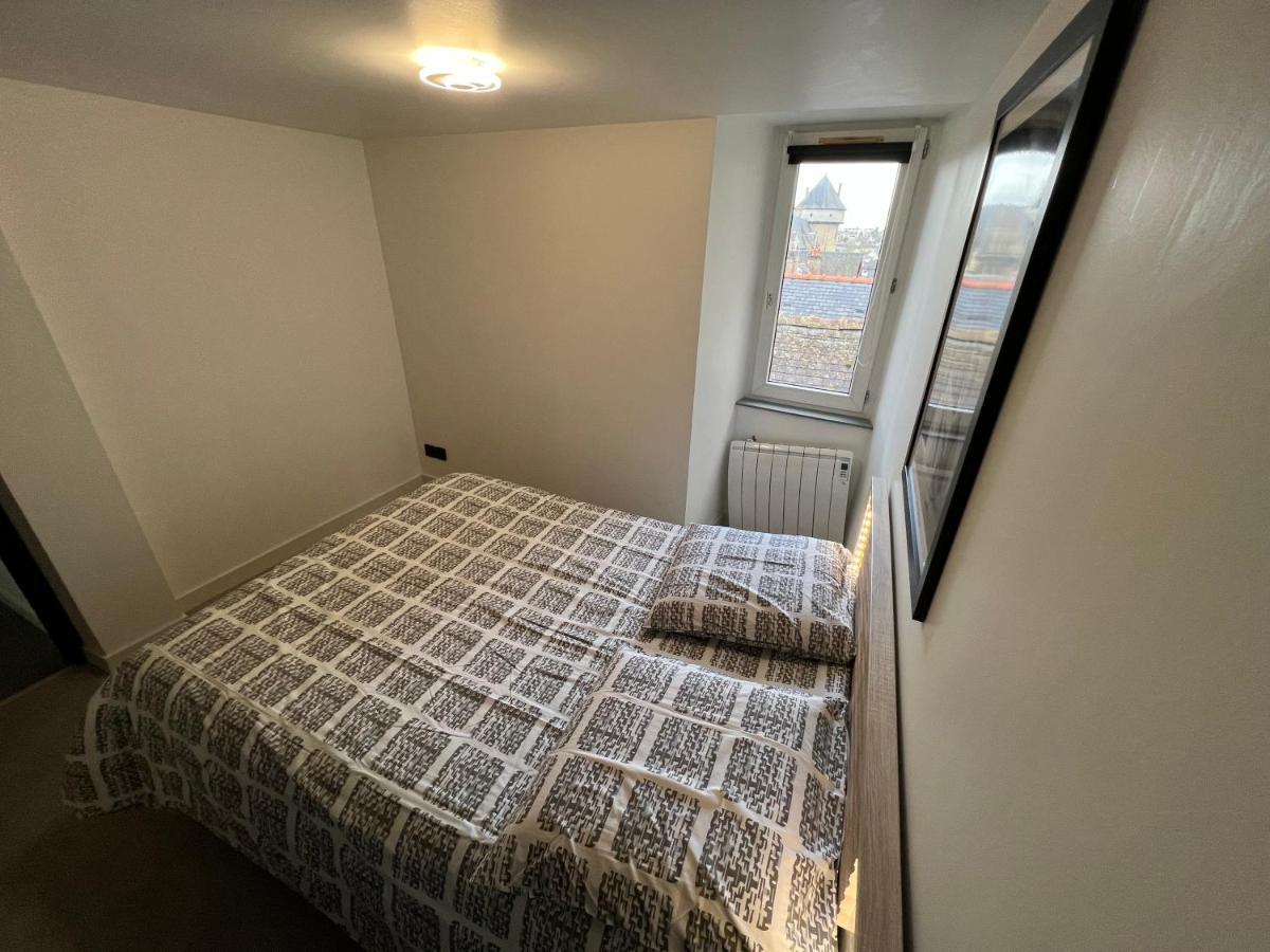 Le Vieux Laval Apartment Лавал Екстериор снимка