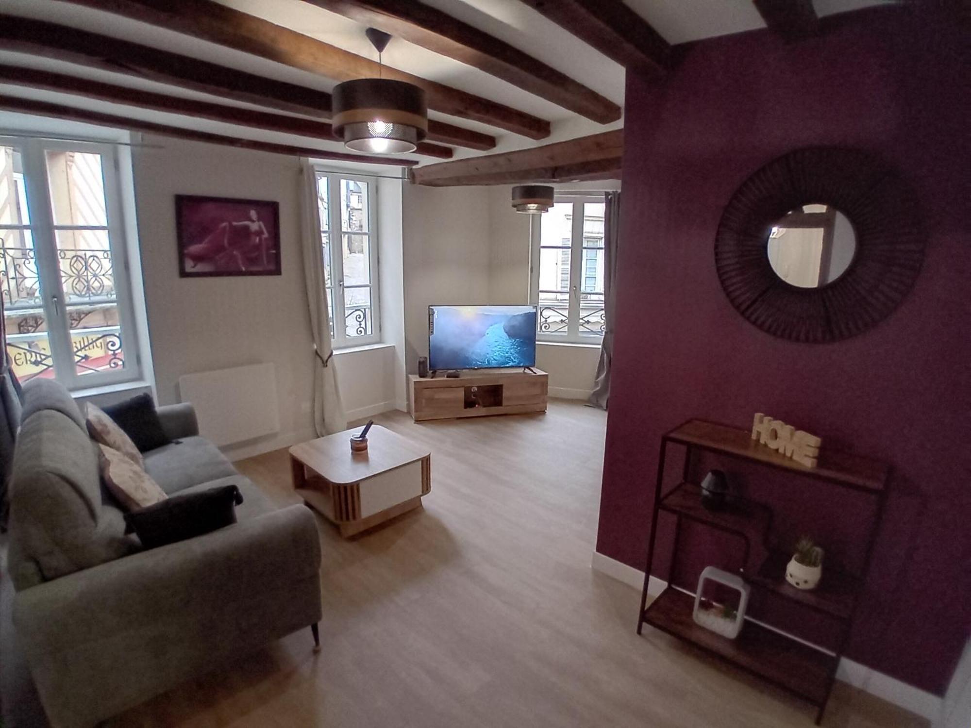 Le Vieux Laval Apartment Лавал Екстериор снимка
